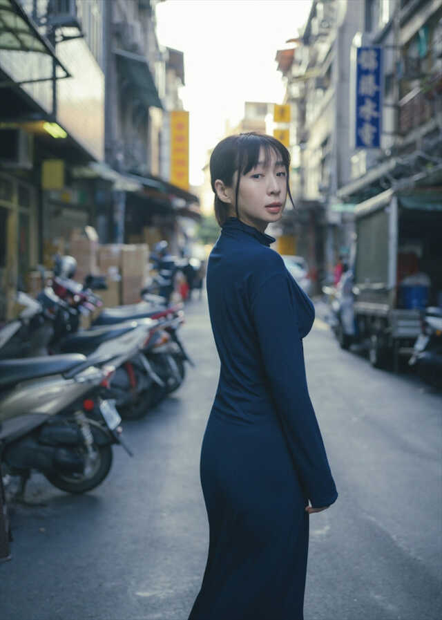 酒井若菜写真集（タイトル未定）より