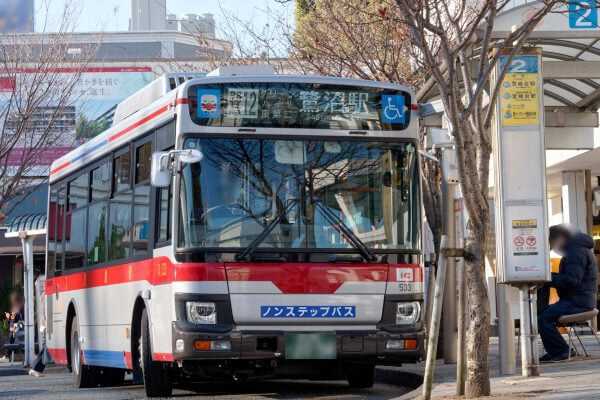 路線バス(画像:写真AC)