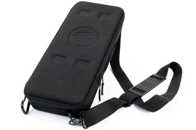 Reloop MIXTOUR 専用ケース付 Travel Case Compatible with Reloop Mixtour DJ Controller or