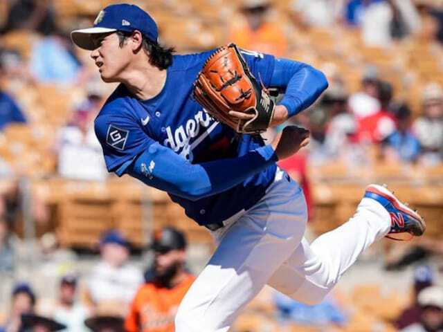 ロサンゼルス・ドジャース公式Instagramは3月19日、投稿を更新。大谷翔平選手がスプリングトレーニングで初先発した姿を公開し、話題を集めています。（サムネイル画像出典：ロサンゼルス・ドジャース公式Instagramより）