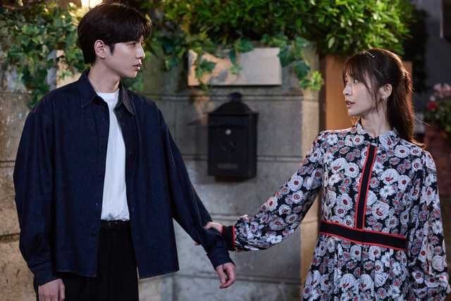 志尊淳、長濱ねる「10回切って倒れない木はない」第7話(C)日本テレビ