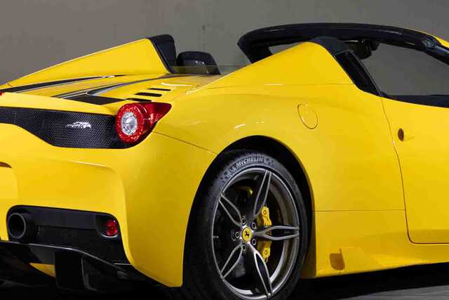 11年前のモデルなのに走行わずか99キロ！ 499台限定の「黄色い