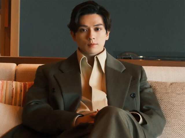 All About ニュース編集部は、全国の男性281人に「なりたい顔」に関するアンケート調査を実施。「この人の顔になりたいと思う20代男性俳優」ランキングの結果は？（サムネイル画像出典：新田真剣佑さん公式Instagramより）