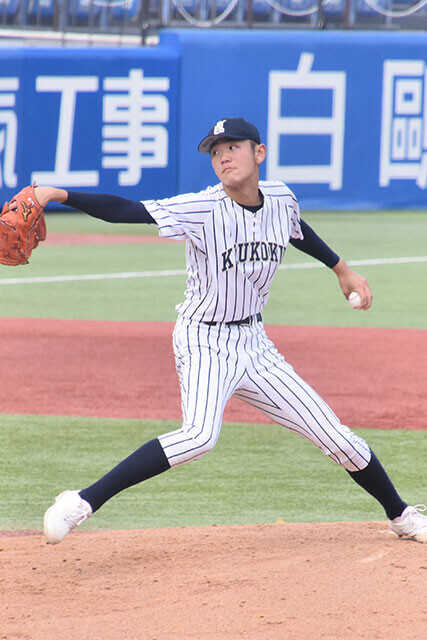 岩見輝晟（九州国際大付・福岡）身長188㎝、体重74㎏の長身で球速は140キロ前後ながら高いゲームメーク力を持つ