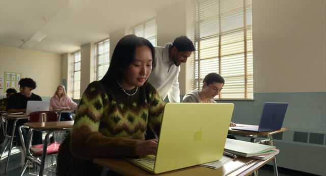 highlights_battery__fu65vu9o4te2_large