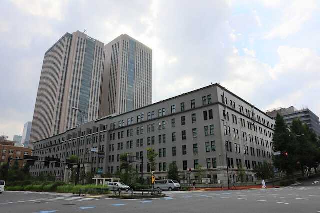 定期預金と比べて、何となくハードルが高く感じられる個人向け国債。上手に利用するためには、どのような点に注意するとよいのでしょうか？