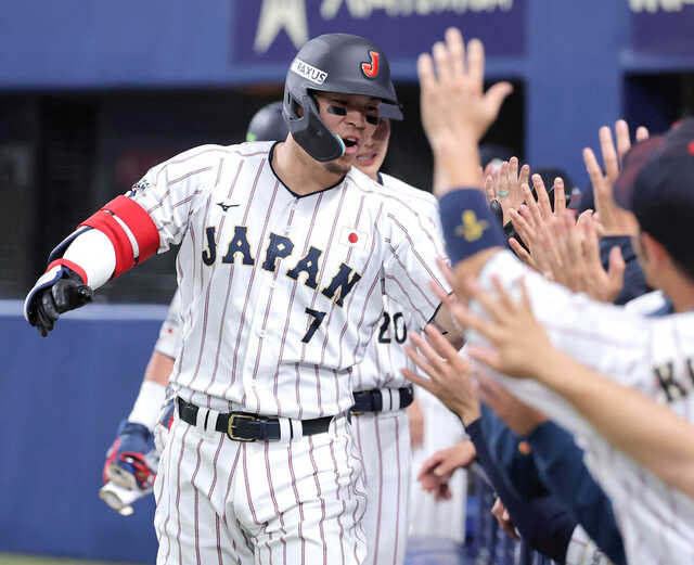侍ジャパン・佐藤輝明が先制3ラン ホームランウイング新設も関係なし
