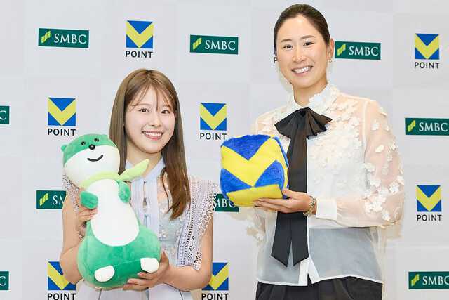 (左から)吉田鈴、木戸愛 写真:西村恵