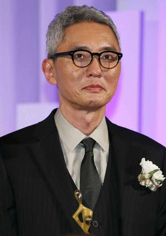 松重豊さん(2017年10月、時事)