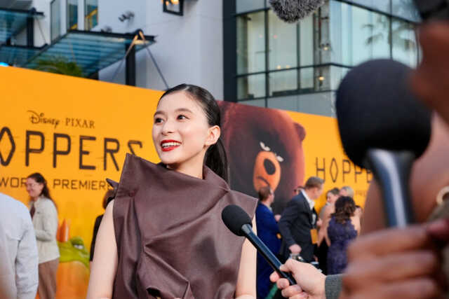 映画『私がビーバーになる時』ワールドプレミアに登場した芳根京子 映画『私がビーバーになる時』ワールドプレミアに登場した芳根京子