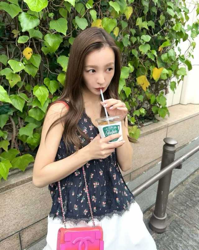 板野友美さん　インスタグラムより引用