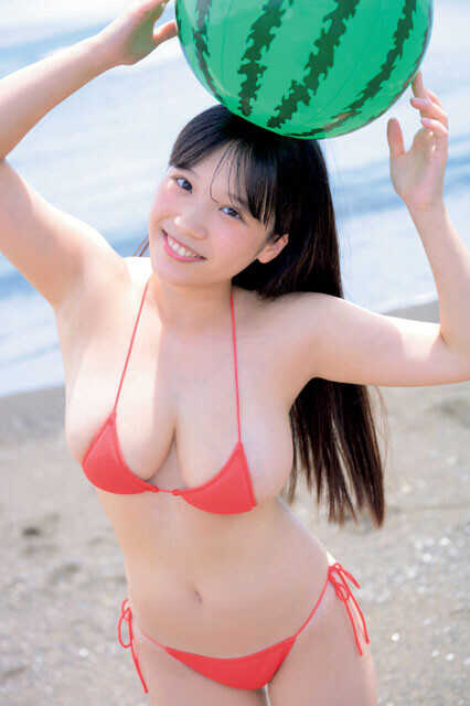 【新人賞】小柄な体に美麗なH乳のミニマムボイン！　堀みなみ（24歳）　身長150㎝　B87 W60 H82　グラビ界に彗星のごとく現れたニューホープ！　身長は150㎝と小柄ながら、バストはHカップというトランジスタグラマー！『せ～んぱいっ!!』（ラインコミュニケーションズ）