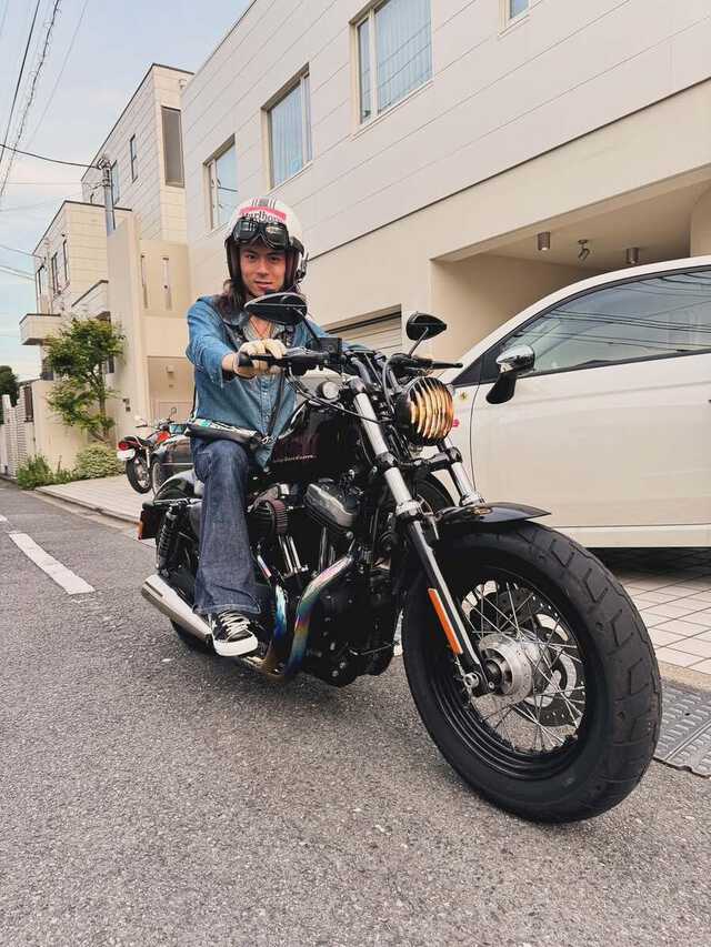東儀典親 】 大型二輪免許取得を報告 「憧れのEasy Riderの世界