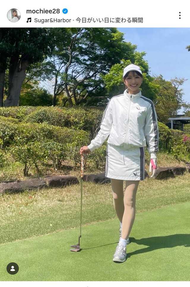 望月理恵アナのインスタグラム（＠ｍｏｃｈｉｅｅ２８）より