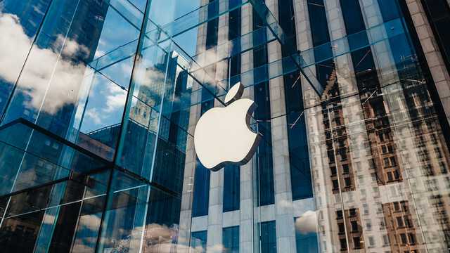 shutterstock_2374133657