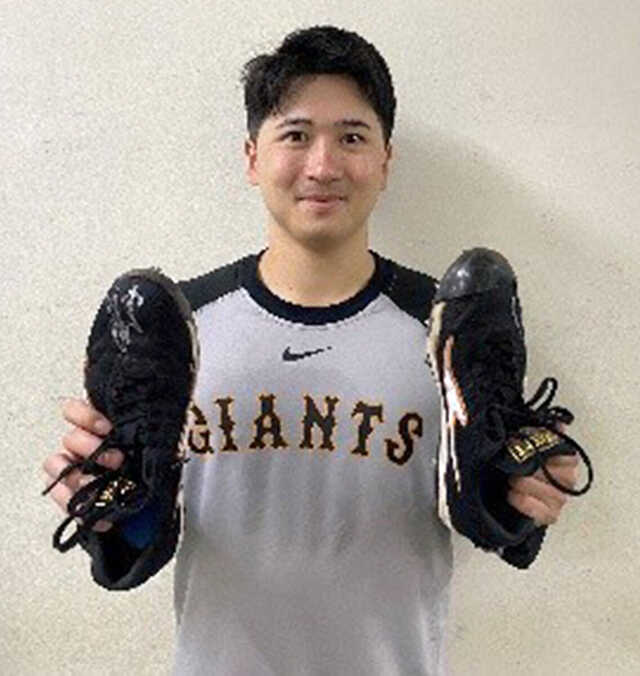 読売ジャイアンツ　巨人　増田陸　サイン　ボール Amazon.co.jp: 読売ジャイアンツ 増田陸選手直筆サインボール