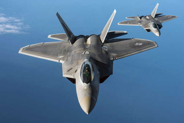 世界最強の戦闘機「F-22」が未装備だった意外なものとは
