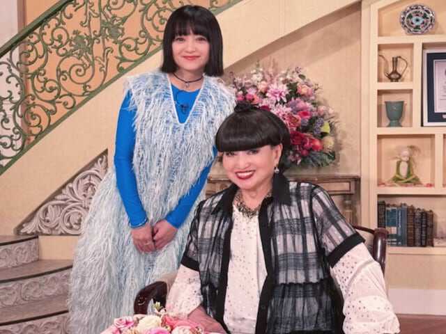 俳優の安達祐実さんは6月7日、自身のInstagramを更新。12年ぶりに再会したという黒柳徹子さんとのツーショットを披露し、反響を呼んでいます。（サムネイル画像出典：安達祐実さん公式Instagramより）