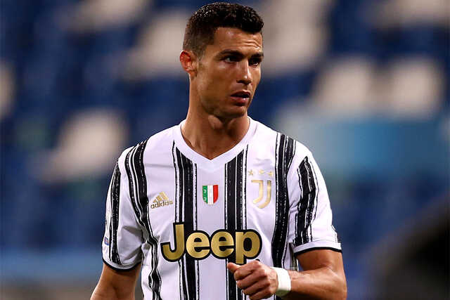 C ロナウドは歴史的 偉人 3クラブ 代表で 100ゴール達成 を世界絶賛 天才 Uqライフ