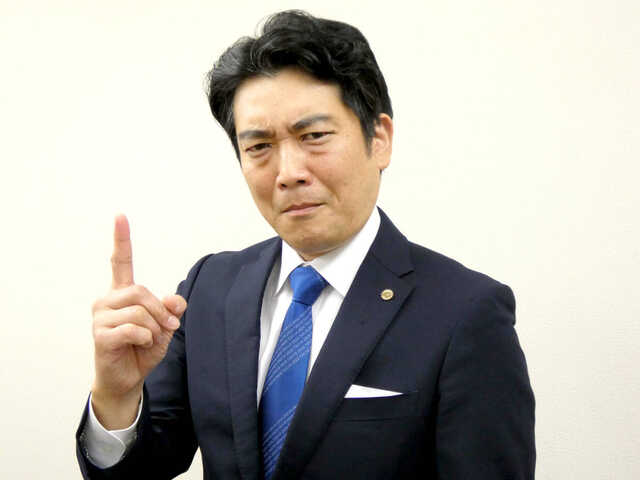 ザ・ニュースペーパーで小泉シンジロウ担当の石坂タケシ