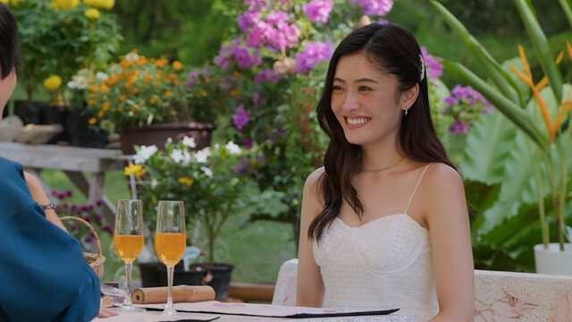 平松里菜「バチェロレッテ・ジャパン」シーズン4エピソード4（C）2026 Warner Bros. International Television Production Limited. All Rights Reserved.