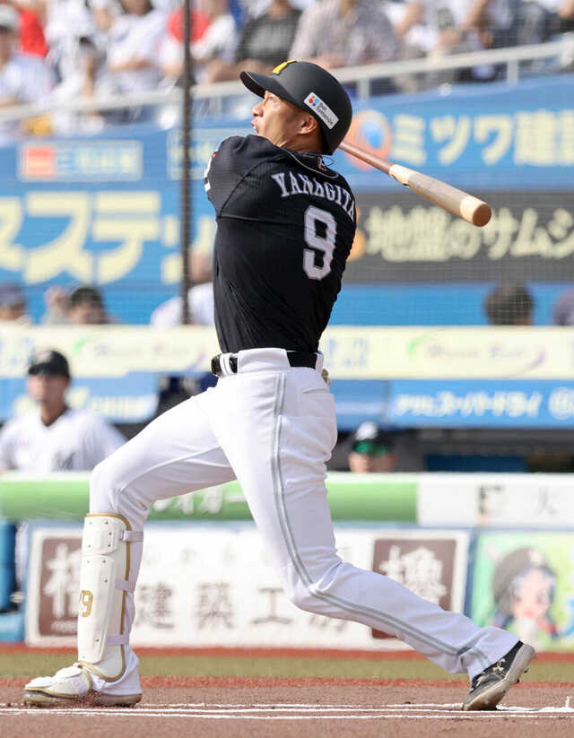 亮*あ様 柳田悠岐　実使用　ソフトバンクホークス　2022オールスター　試合前着 CONGRATULATIONS】 250 HOME RUNS 柳田悠岐｜@gita19881009