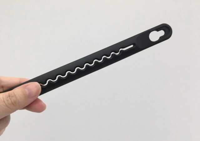 ダイソー　シニヨンメーカー