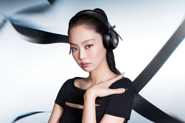 Beatsとジェニー（BLACKPINK）のコラボによる「Beats Solo4」第2弾