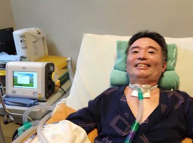 ALS闘病 】声優・津久井教生さん 月1回の呼吸器回路交換で新品の