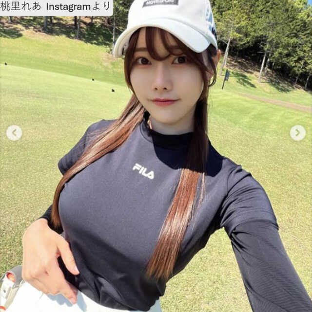 桃里れあ、ソロショット ※「桃里れあ」Instagram 桃里れあ、ソロショット ※「桃里れあ」Instagram