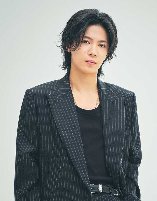 Number_i神宮寺勇太「美しすぎる」カスタムしたハーレーに跨る姿