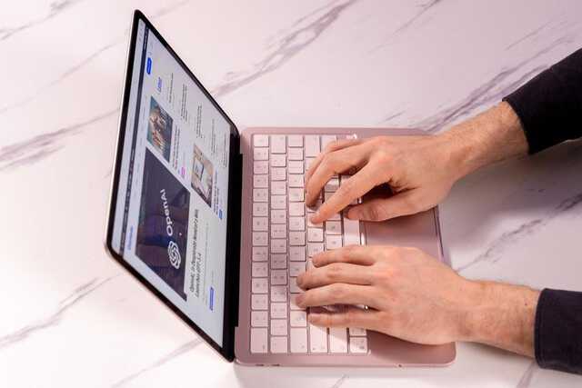 260312macbookneousreview05