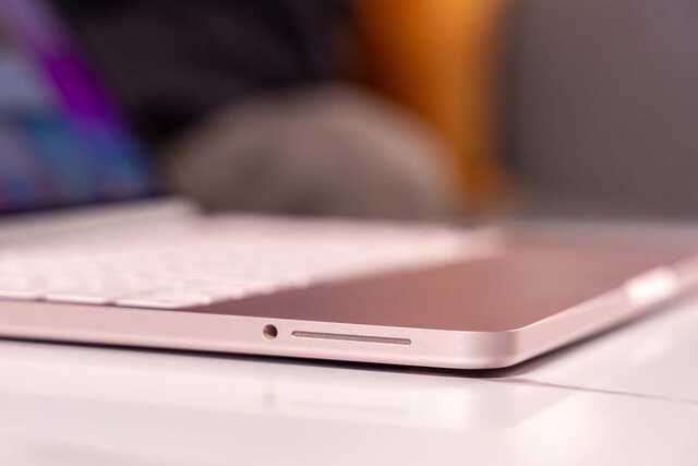 260312macbookneousreview03