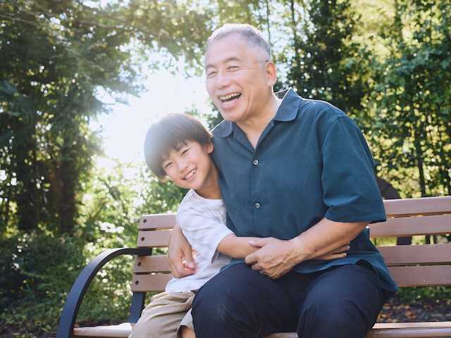 老後の心配事といえば、やはりお金。現役時代にいくら稼ぎ、貯蓄をしておけば安心した暮らしができるのか。All Aboutが実施したアンケート調査から、山形県在住77歳男性のケースを紹介します。