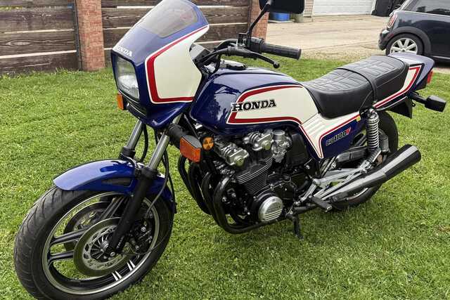 HONDA CB1100F 北米 ビキニカウル 塗装用 ワールドウォーク（WORLD