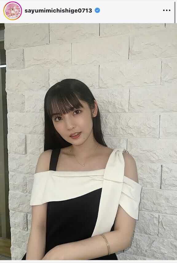 芸能界引退が近づく道重さゆみ、美肩がまぶしい～！オフショル姿
