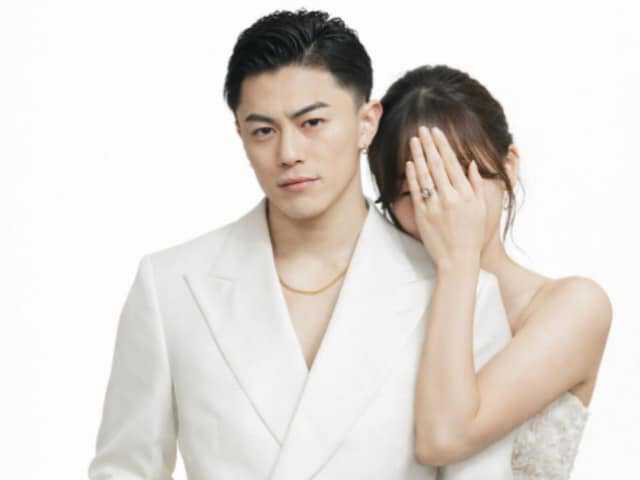 プロダンサーでYouTuberのTAICHIさんは4月1日、自身のXを更新。“結婚報告”ショットにツッコミが寄せられています。（サムネイル画像出典：TAICHIさん公式Xより）