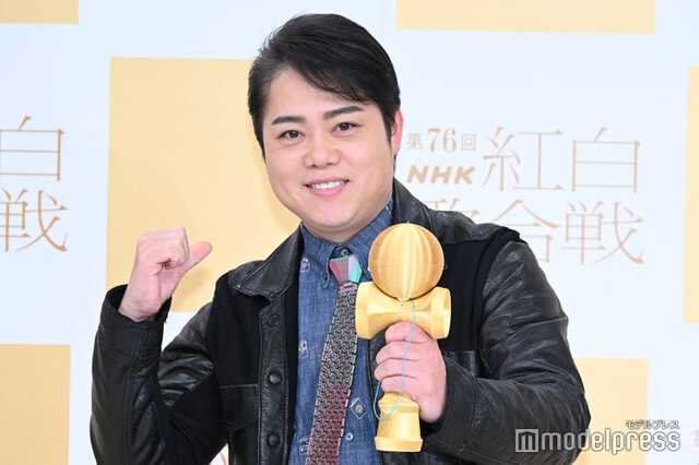 紅白本番】恒例・三山ひろし“けん玉”ギネス世界記録更新 &TEAM・MAKIら