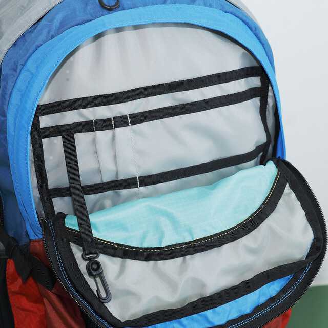リュックもおしゃれに背負いたい。いま注目の“古着カラー”なリュック9