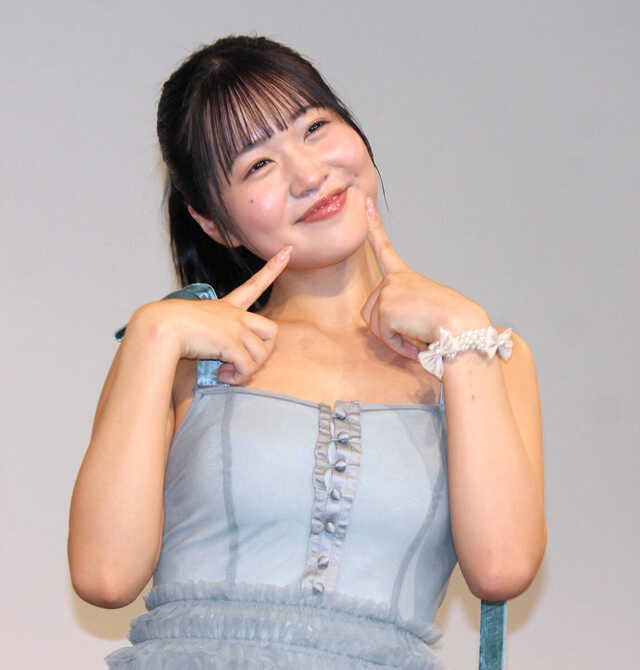 写真集発売記念イベントを行った南みゆか