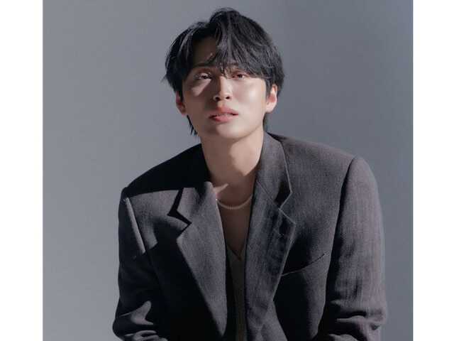 お笑いコンビ・レインボーの池田直人さんは4月25日、自身のXを更新。“K-POPアイドル”姿を披露し、反響を呼んでいます。（サムネイル画像出典：池田直人さん公式Xより）