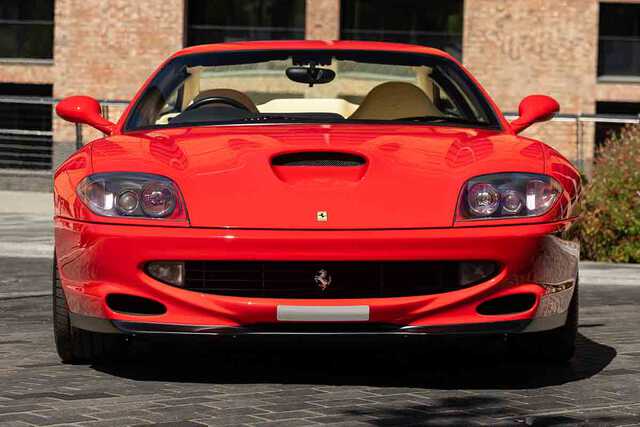 後輪駆動“V12フェラーリ”復活のモデルとして人気上昇 走行距離1万1800