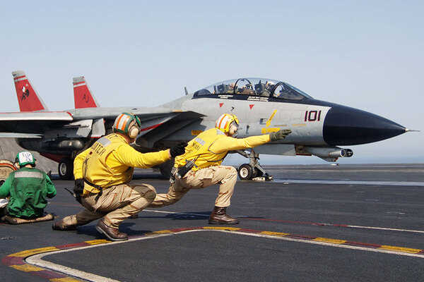 米海軍 戦闘機 F-14 トムキャット ミサイルレール タグ かキーホルダー 米海軍 戦闘機 F-14 トムキャット ミサイルレール タグ か