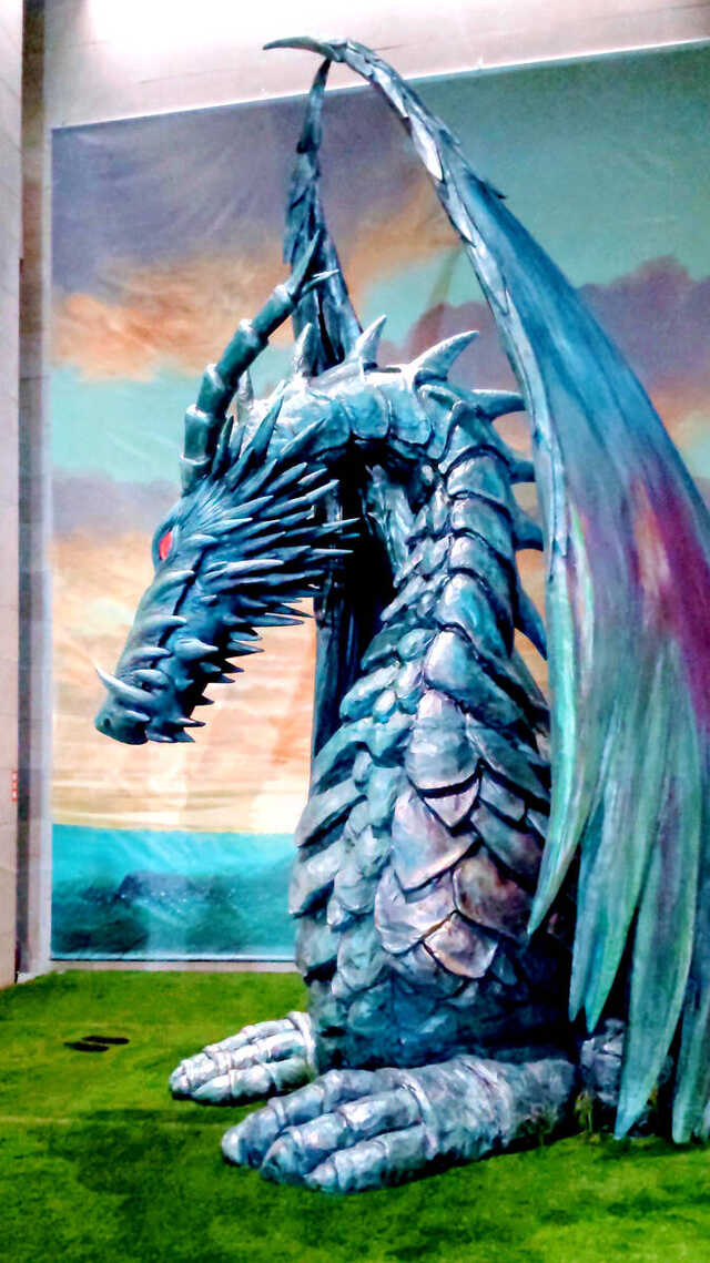 ゲド戦記 竜 ドラゴン 置物 ディスプレイ ゲド戦記 竜 ドラゴン 置物