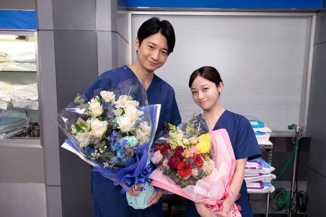 向井理、橋本環奈(C)フジテレビ