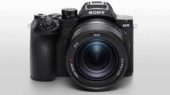 ソニーが24-600mmズームレンズ搭載のレンズ一体型カメラ「RX10V」を