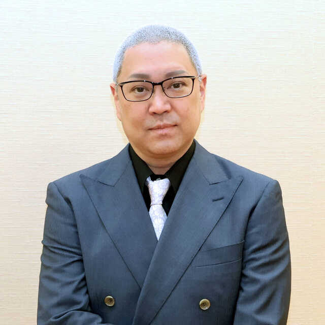 尾上松緑 わずか90席の早稲田小劇場どらま館で二人芝居に挑戦 和央