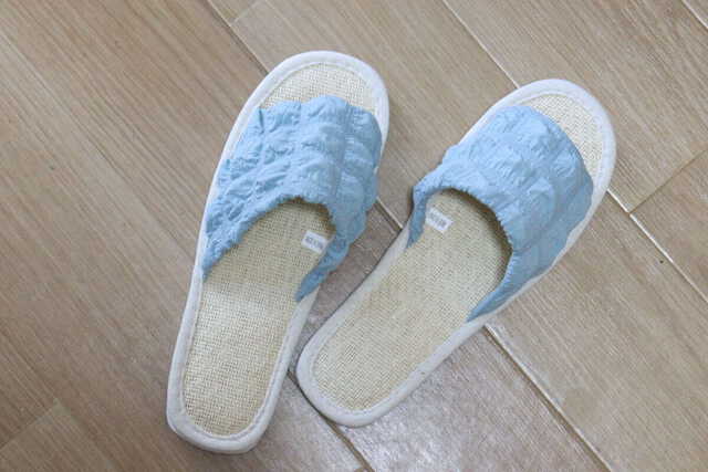 ポコポコスリッパ　デザイン
