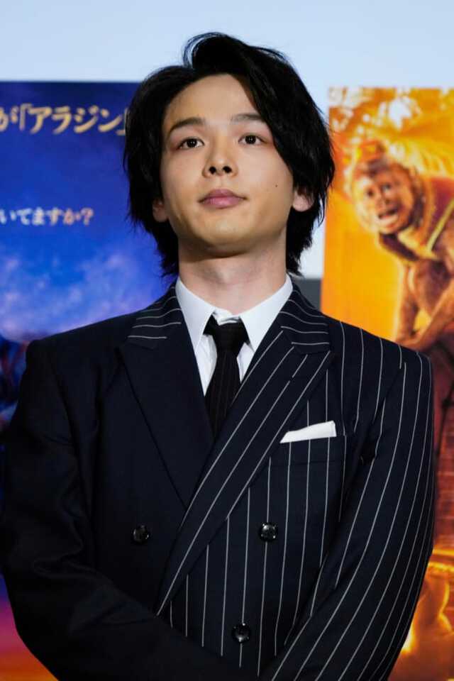 中村倫也さん(2019年5月、時事通信フォト)