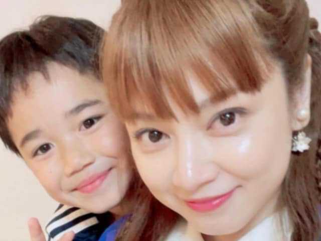 俳優の平愛梨さんは6月3日、自身のInstagramを更新。夫で、5大会連続でワールドカップに臨むFC東京の長友佑都選手への思いをつづり、反響を呼んでいます。（サムネイル画像出典：平愛梨さん公式Instagramより）